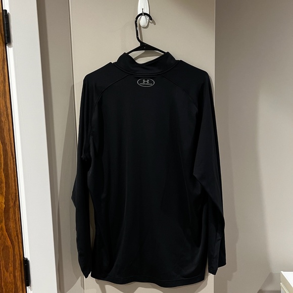 Under Armour Quarter Zip - Picture 3 of 3